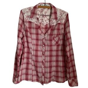 Maurice’s Red Pink Plaid Shimmer V-Neck Button Up Pearl Snap Blouse XL Western